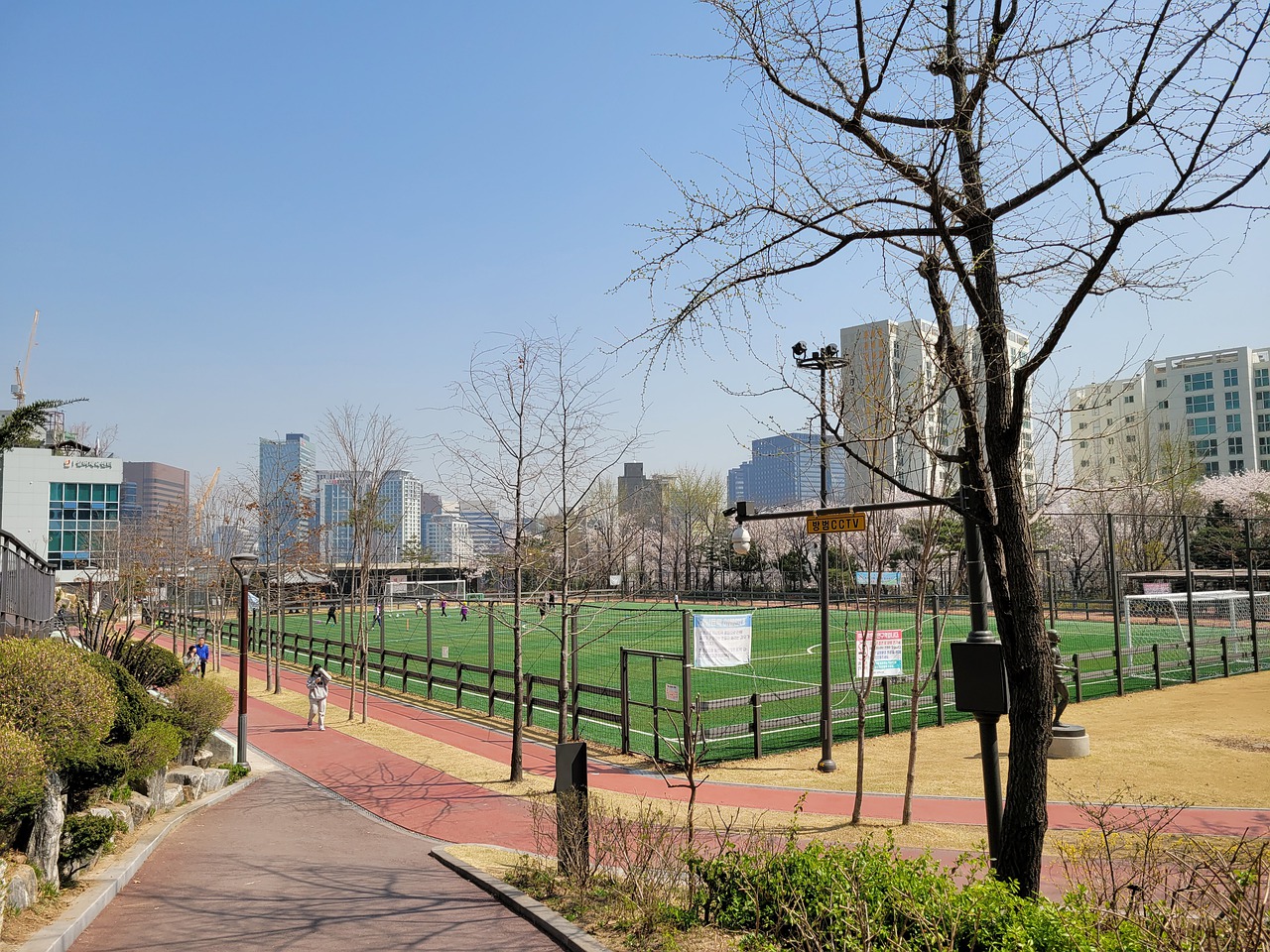 规赛的激烈 规赛的激烈